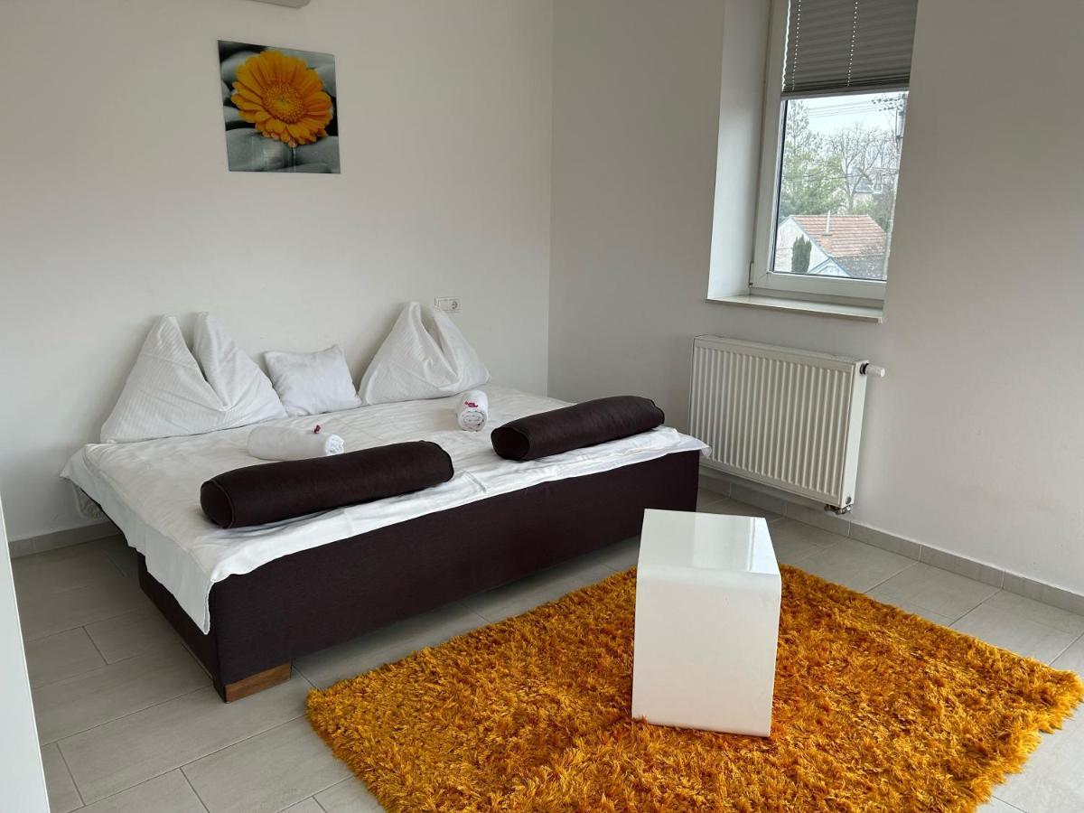 Azur Haz Viola Apartman Sárvár Екстериор снимка