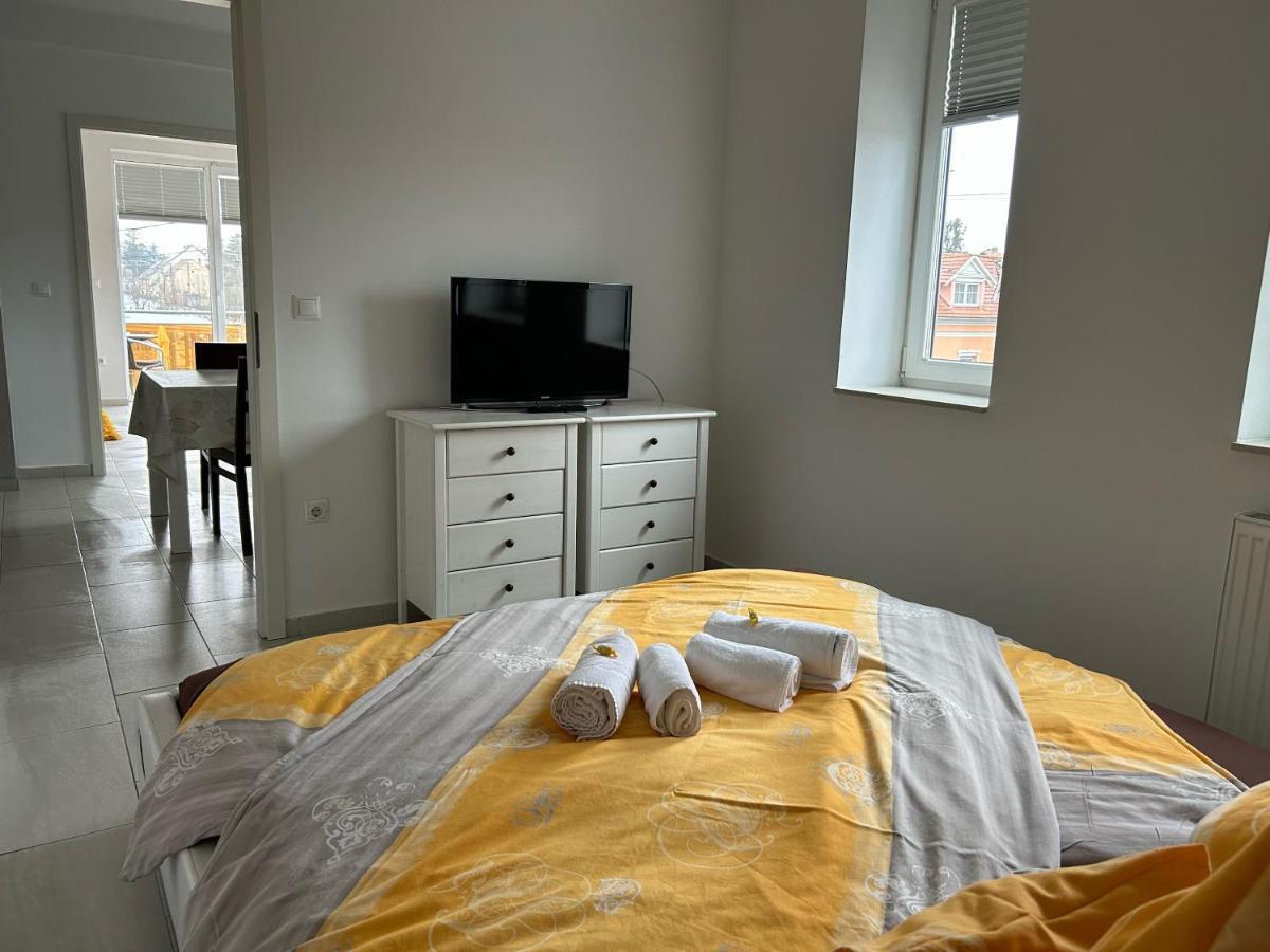Azur Haz Viola Apartman Sárvár Екстериор снимка